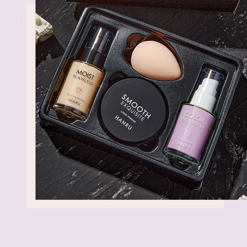 4-Piece Makeup Set with Isolated Powder