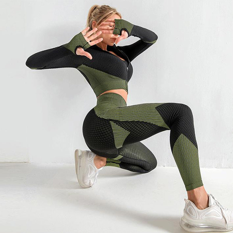 3-Piece Seamless Yoga Set - Women’s Gym Outfit