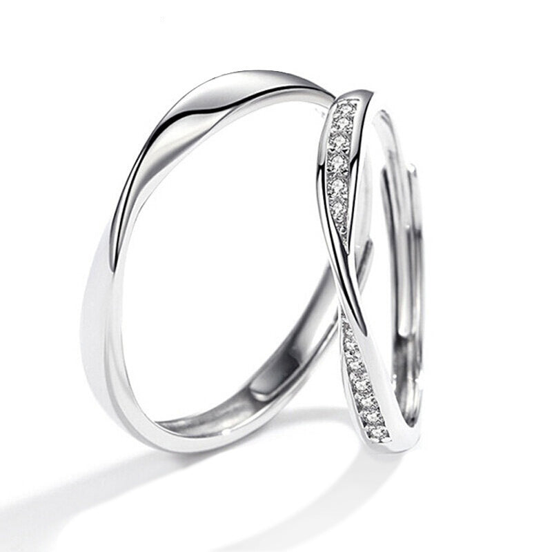 Silver Mobius Ring for Men and Women